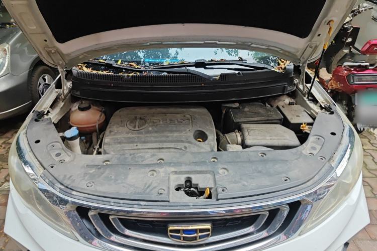 Used Geely Auto Vision X3 2017 1.5L Manual Luxury Model Engine Bay