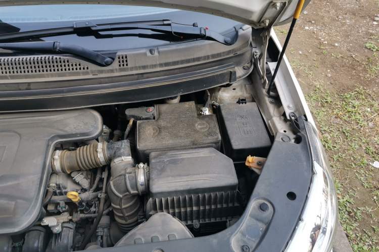 Used Geely Auto Vision X3 2017 1.5L Automatic Luxury Model Engine Bay Left