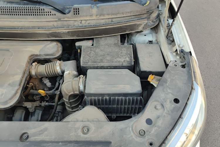 Used Geely Auto Vision X3 2017 1.5L Automatic Elite Model Engine Bay Left