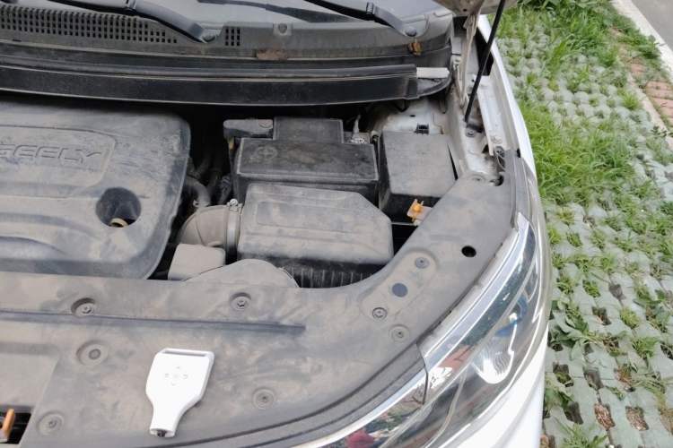 Used Geely Auto Vision X3 2017 1.5L Manual Elite Model Engine Bay Left