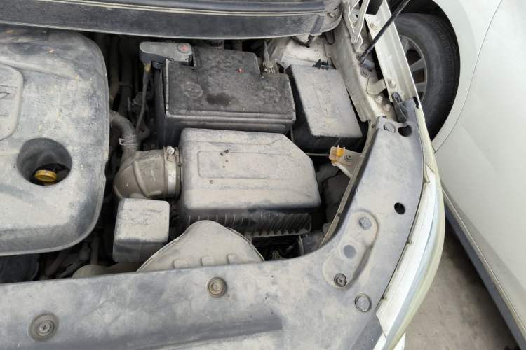 Used Geely Auto Vision X3 2017 1.5L Manual Luxury Model Engine Bay Left