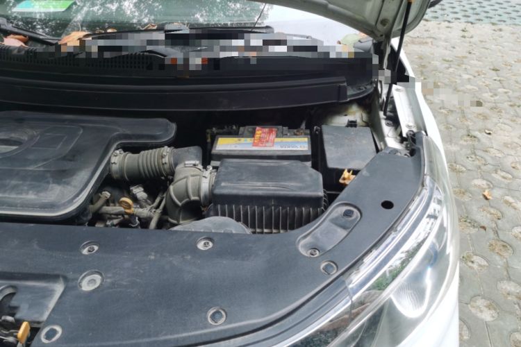 Used Geely Auto Vision X3 2017 1.5L Automatic Elite Model Engine Bay Left