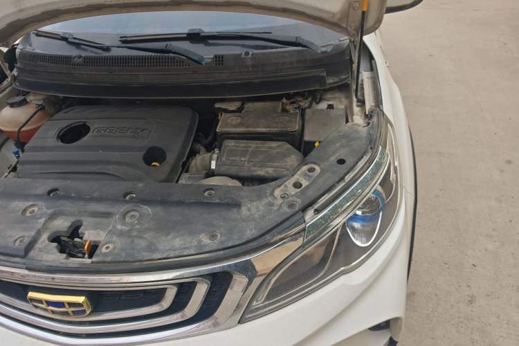 Used Geely Auto Vision X3 2017 1.5L Manual Luxury Model Engine Bay Left