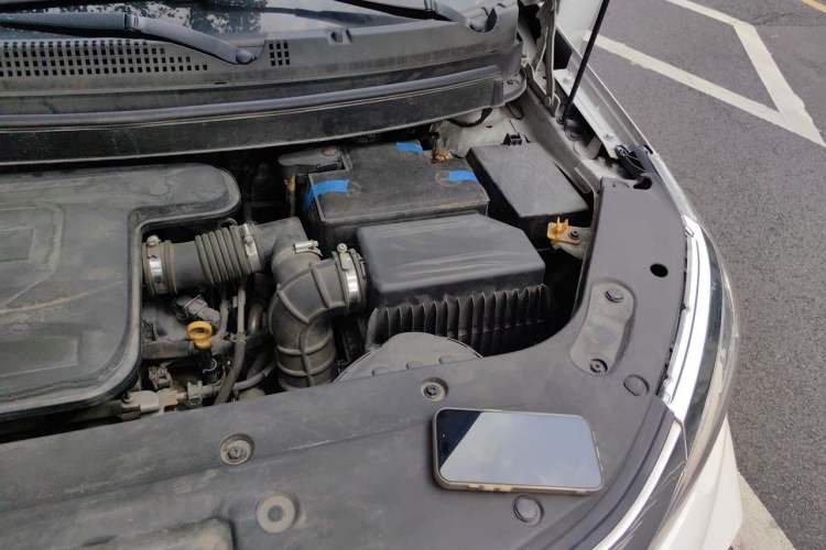 Used Geely Auto Vision X3 2017 1.5L Automatic Elite Model Engine Bay Left
