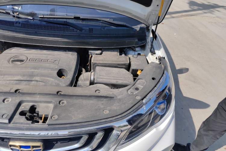 Used Geely Auto Vision X3 2017 1.5L Manual Elite Model Engine Bay Left