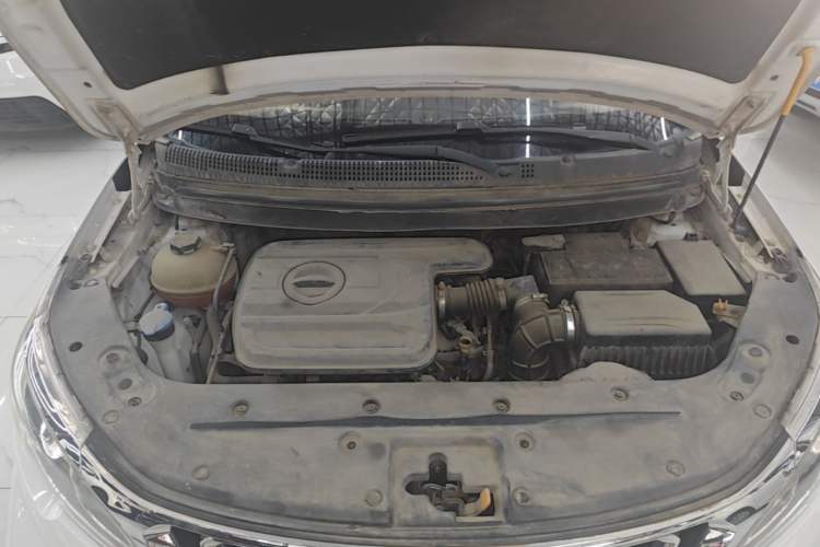 Used Geely Auto Vision X3 2017 1.5L Automatic Luxury Model Engine Bay