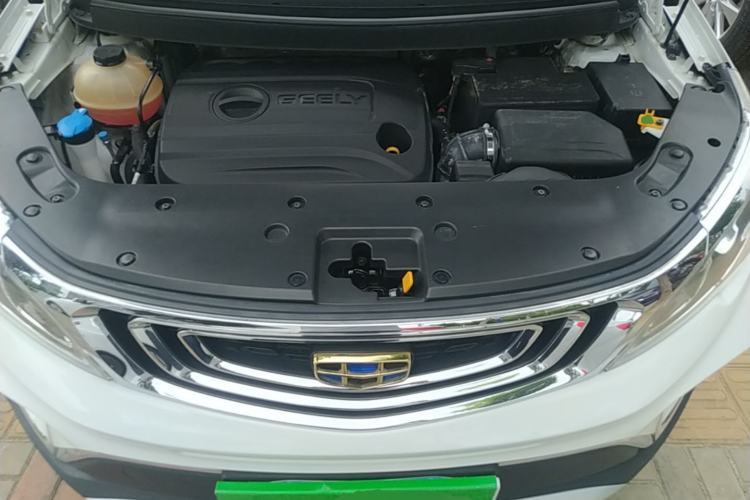 Used Geely Auto Vision X3 2017 1.5L Manual Luxury Model Engine Bay