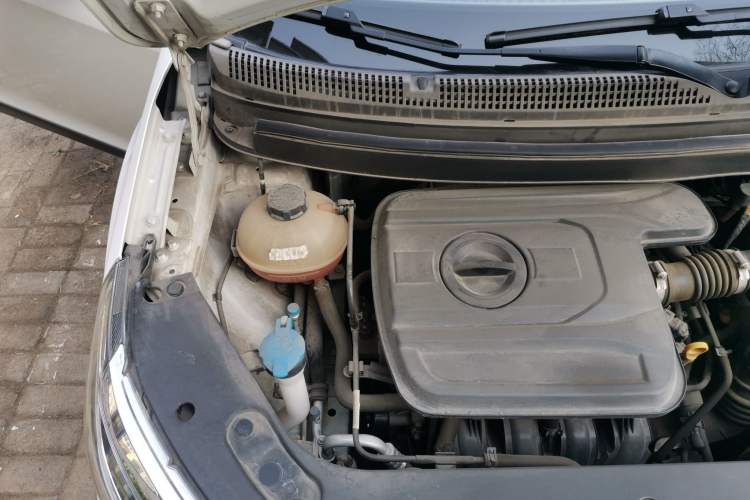 Used Geely Auto Vision X3 2017 1.5L Automatic Luxury Model Engine Bay Right