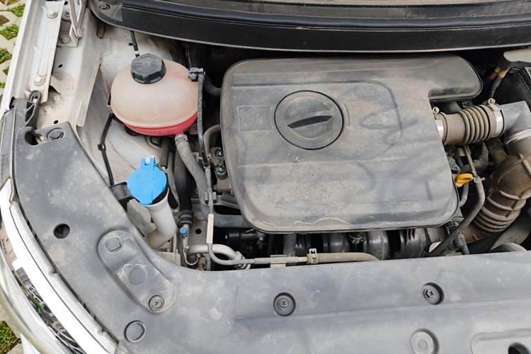 Used Geely Auto Vision X3 2017 1.5L Automatic Luxury Model Engine Bay Right