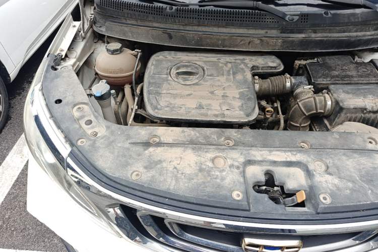 Used Geely Auto Vision X3 2017 1.5L Automatic Elite Model Engine Bay Right