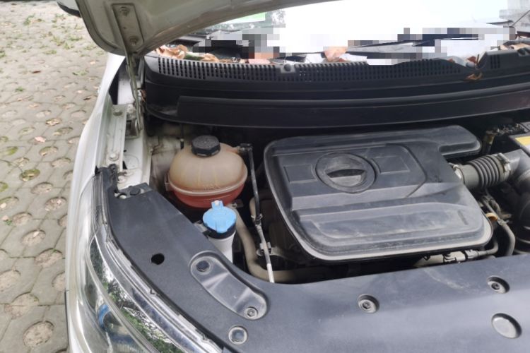 Used Geely Auto Vision X3 2017 1.5L Automatic Elite Model Engine Bay Right