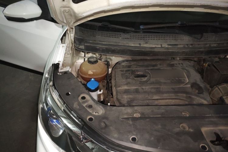 Used Geely Auto Vision X3 2017 1.5L Manual Elite Model Engine Bay Right