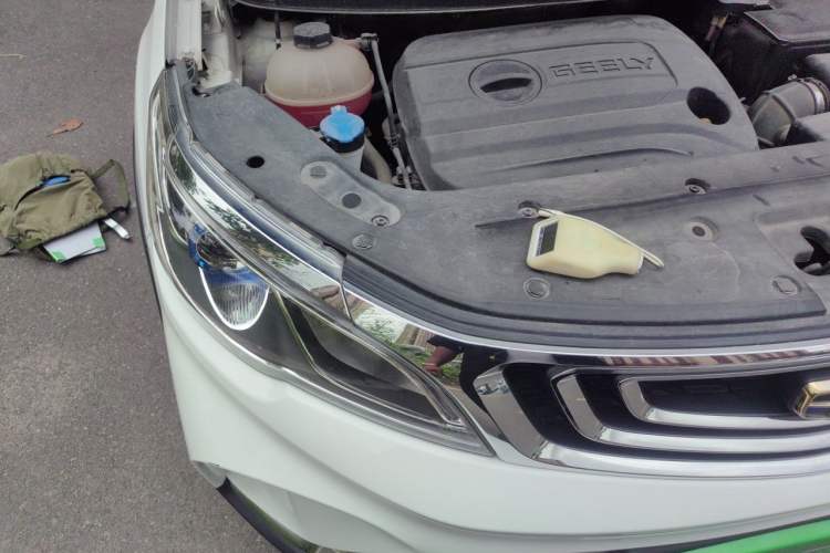 Used Geely Auto Vision X3 2017 1.5L Manual Elite Model Engine Bay Right