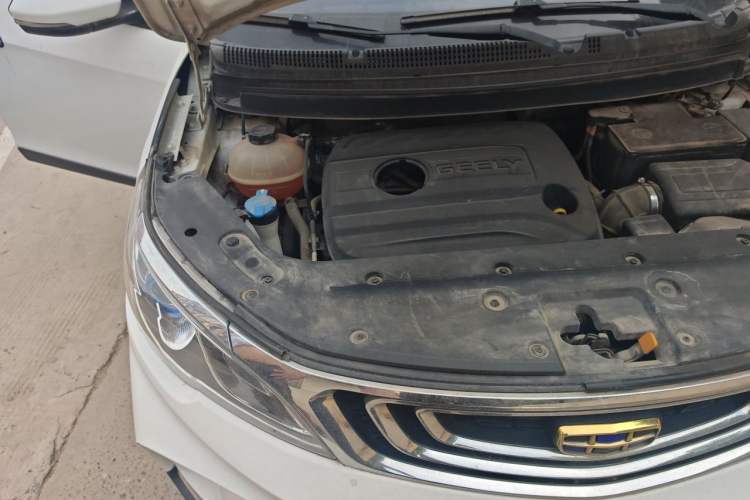 Used Geely Auto Vision X3 2017 1.5L Manual Luxury Model Engine Bay Right
