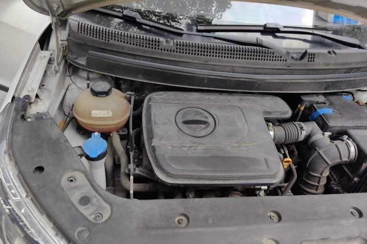 Used Geely Auto Vision X3 2017 1.5L Automatic Elite Model Engine Bay Right