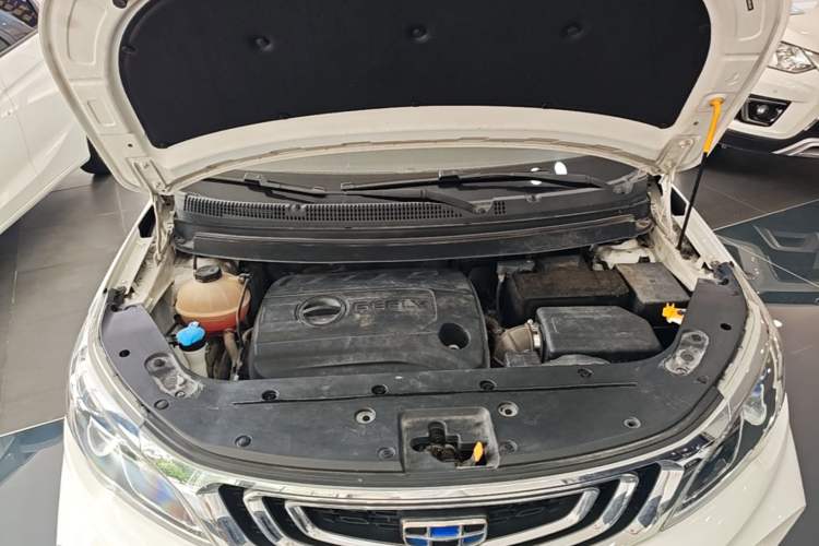 Used Geely Auto Vision X3 2017 1.5L Manual Luxury Model Engine Bay