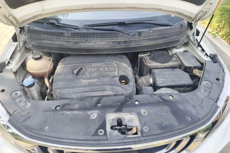 Used Geely Auto Vision X3 2017 1.5L Manual Elite Model Engine Bay