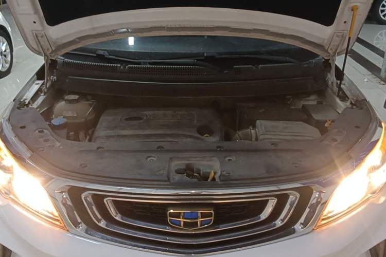 Used Geely Auto Vision X3 2017 1.5L Manual Luxury Model Engine Bay