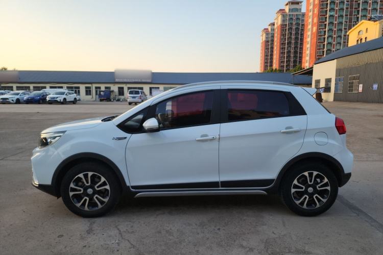 Used Geely Auto Vision X3 2017 1.5L Automatic Elite Model Exterior 1