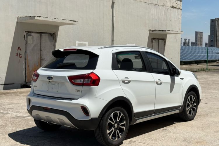 Used Geely Auto Vision X3 2017 1.5L Automatic Elite Model Exterior 12