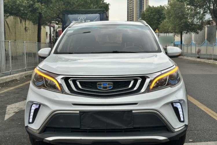 Used Geely Auto Vision X3 2017 1.5L Automatic Elite Model Exterior 2