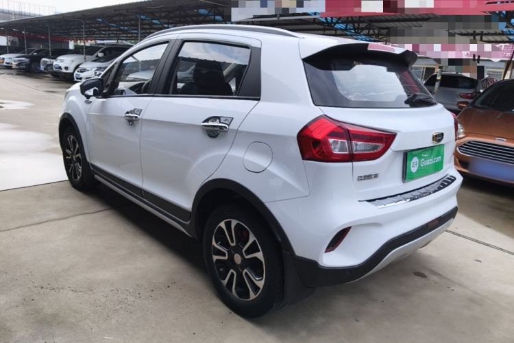 Used Geely Auto Vision X3 2017 1.5L Manual Luxury Model Exterior 2