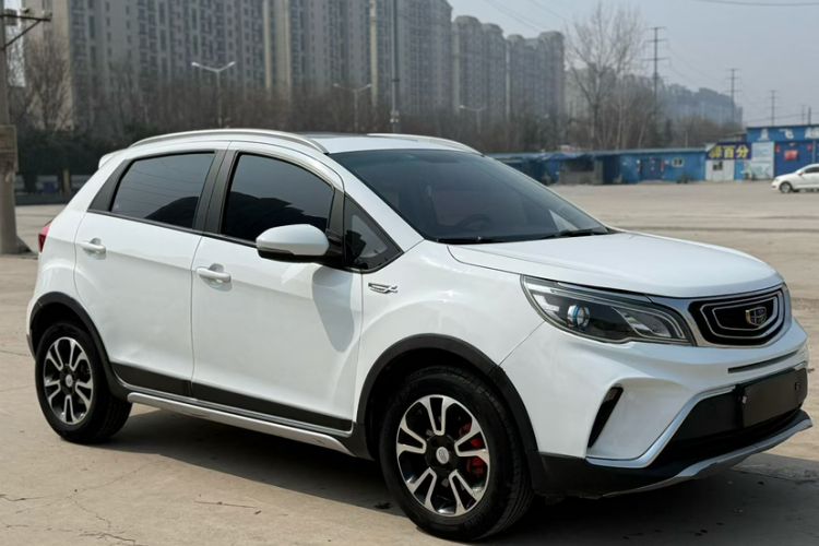 Used Geely Auto Vision X3 2017 1.5L Manual Luxury Model Exterior 3