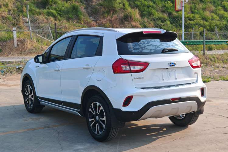 Used Geely Auto Vision X3 2017 1.5L Automatic Luxury Model Exterior 3