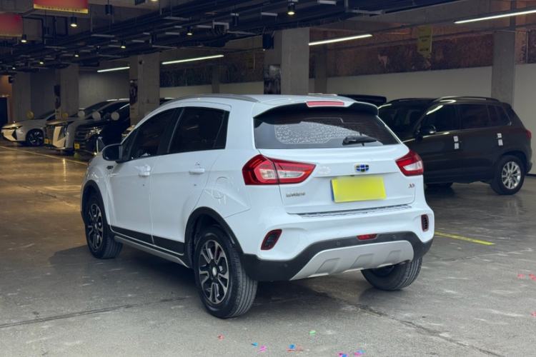 Used Geely Auto Vision X3 2017 1.5L Manual Luxury Model Exterior 4