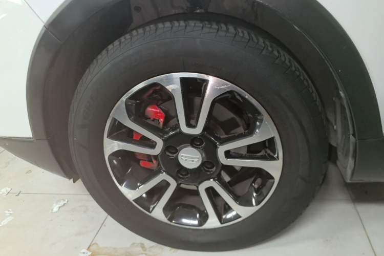 Used Geely Auto Vision X3 2017 1.5L Automatic Luxury Model Exterior 4