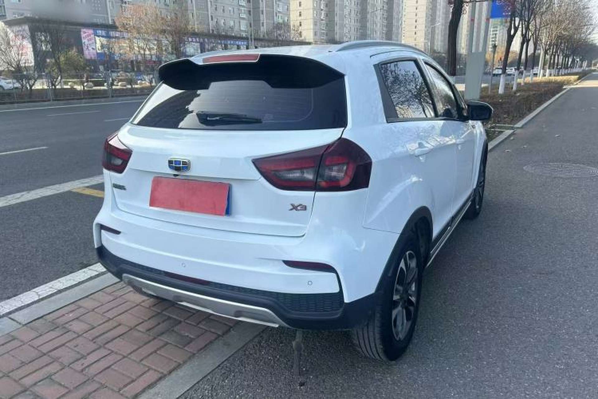 Used Geely Auto Vision X3 2017 1.5L Automatic Elite Model Exterior 5