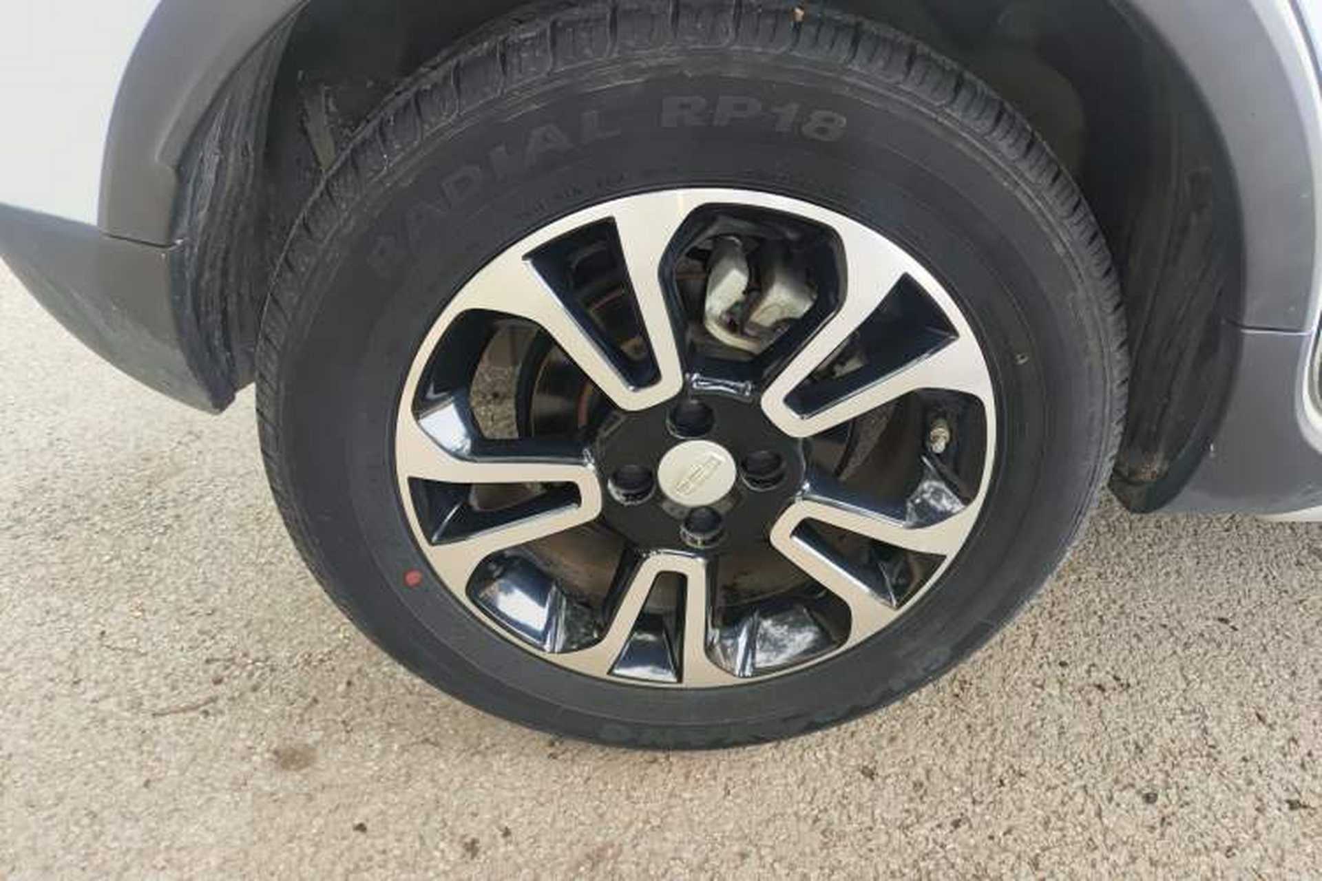 Used Geely Auto Vision X3 2017 1.5L Automatic Elite Model Exterior 5