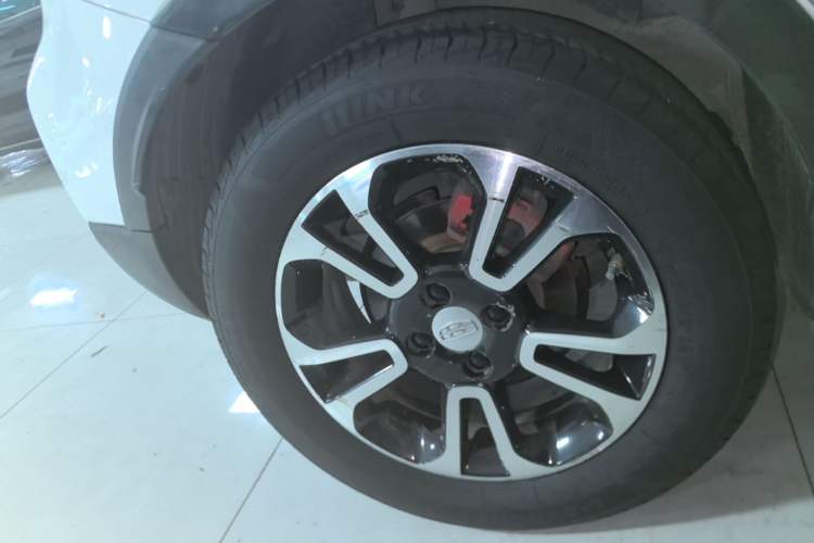 Used Geely Auto Vision X3 2017 1.5L Automatic Luxury Model Exterior 5