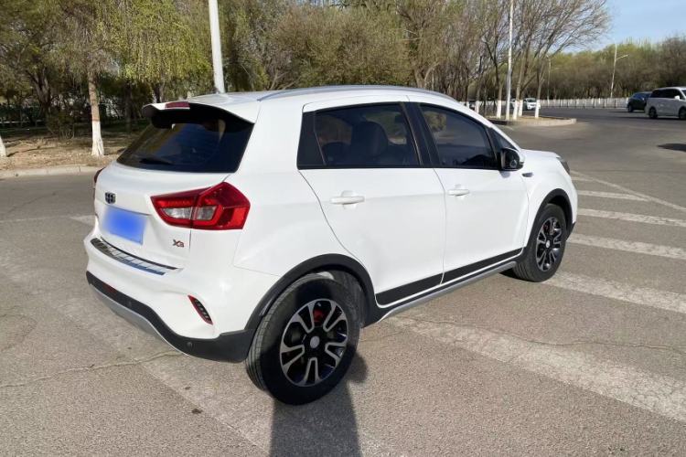 Used Geely Auto Vision X3 2017 1.5L Manual Luxury Model Exterior 5
