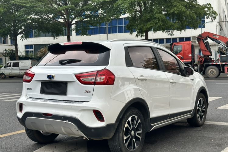 Used Geely Auto Vision X3 2017 1.5L Automatic Elite Model Exterior 6