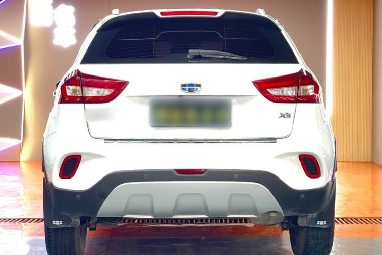 Used Geely Auto Vision X3 2017 1.5L Manual Elite Model Exterior 7