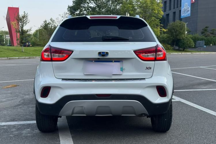 Used Geely Auto Vision X3 2017 1.5L Automatic Luxury Model Exterior 7