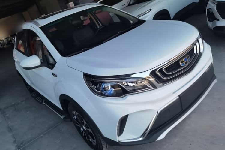 Used Geely Auto Vision X3 2017 1.5L Automatic Luxury Model Front Right 45 Deg