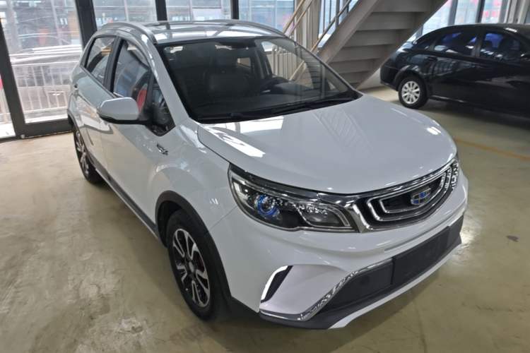Used Geely Auto Vision X3 2017 1.5L Automatic Luxury Model Front Right 45 Deg