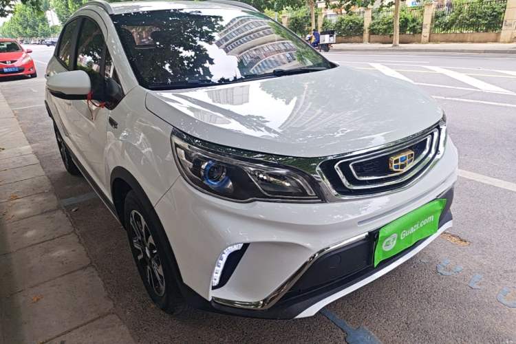 Used Geely Auto Vision X3 2017 1.5L Automatic Elite Model Front Right 45 Deg