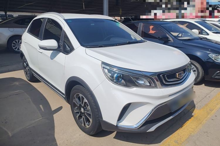 Used Geely Auto Vision X3 2017 1.5L Manual Elite Model Front Right 45 Deg