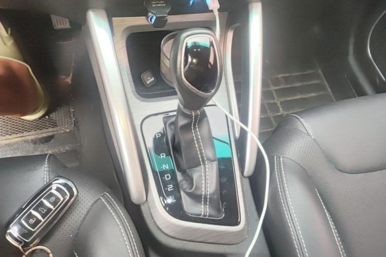 Used Geely Auto Vision X3 2017 1.5L Automatic Luxury Model Gear Lever