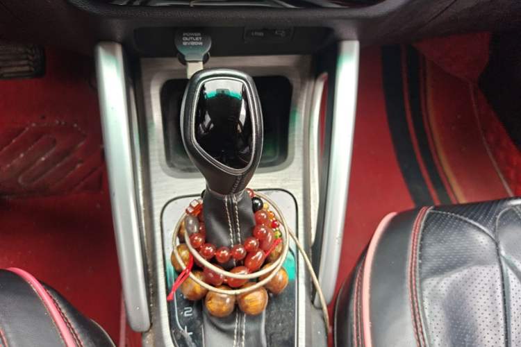 Used Geely Auto Vision X3 2017 1.5L Automatic Elite Model Gear Lever