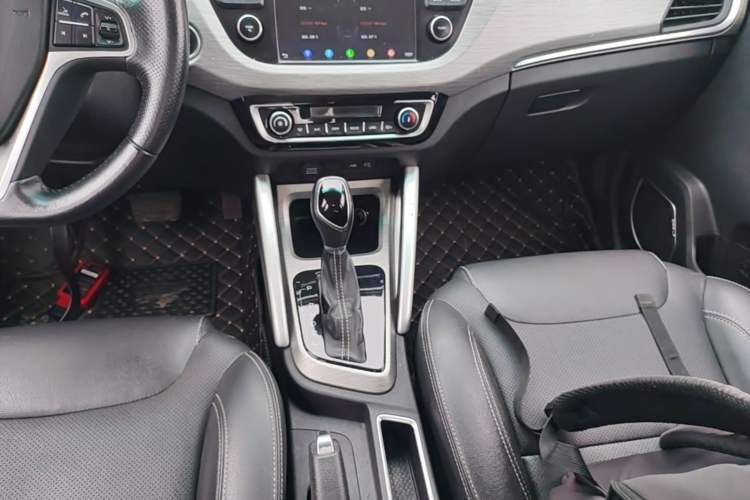 Used Geely Auto Vision X3 2017 1.5L Automatic Luxury Model Gear Lever