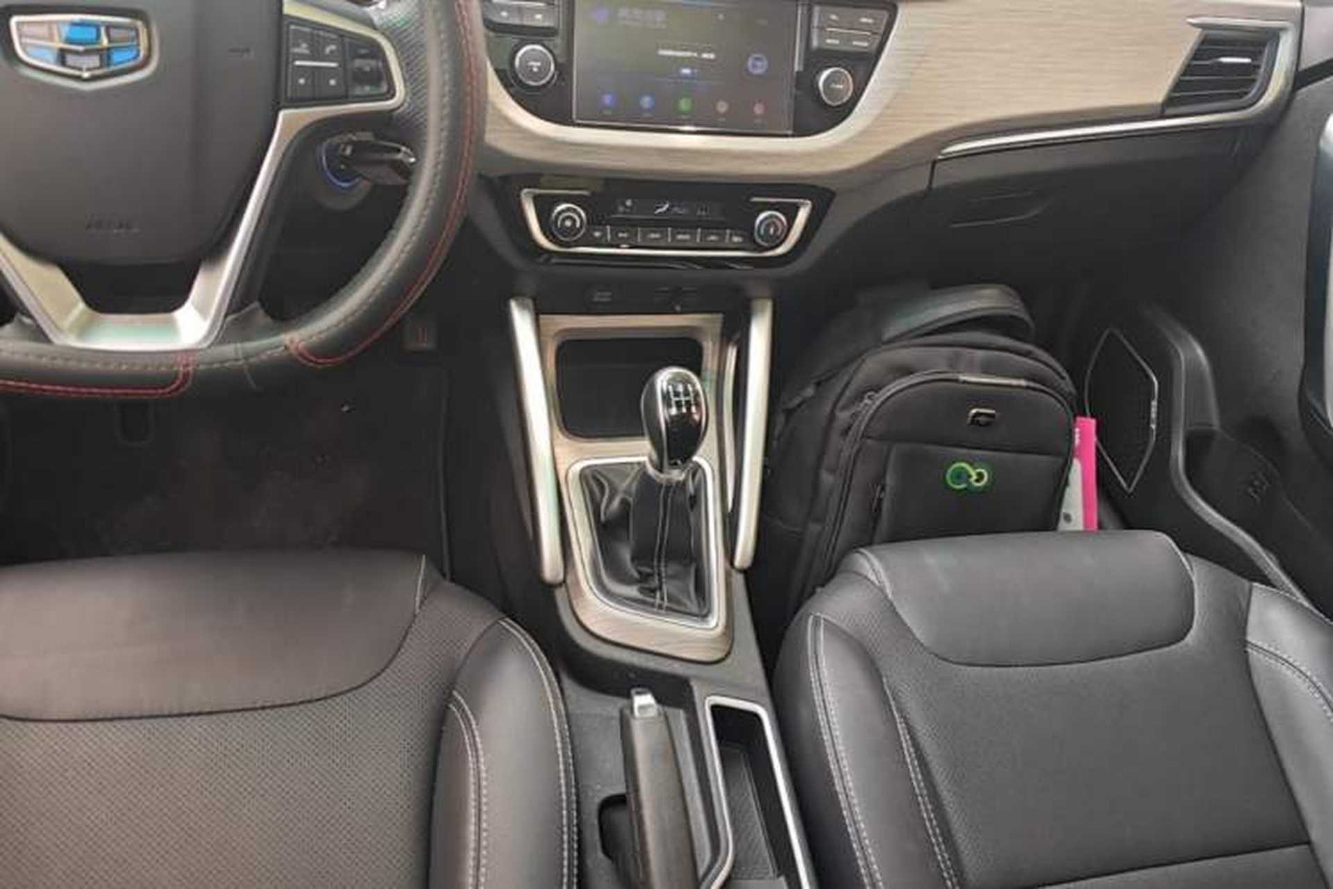 Used Geely Auto Vision X3 2017 1.5L Manual Luxury Model Gear Lever