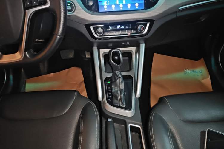 Used Geely Auto Vision X3 2017 1.5L Automatic Luxury Model Gear Lever