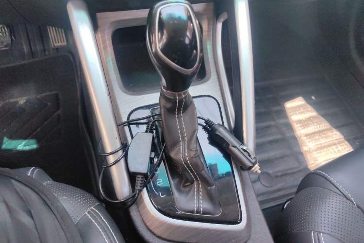 Used Geely Auto Vision X3 2017 1.5L Automatic Luxury Model Gear Lever