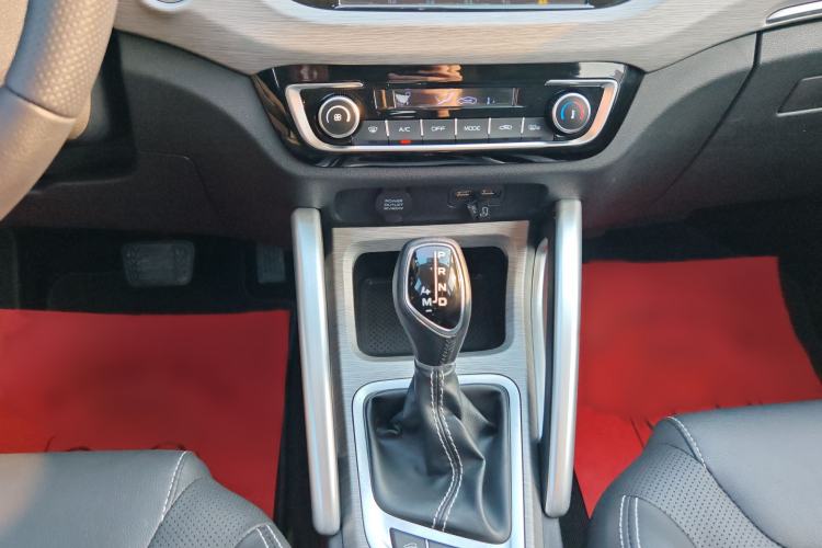 Used Geely Auto Vision X3 2017 1.5L Automatic Luxury Model Gear Lever
