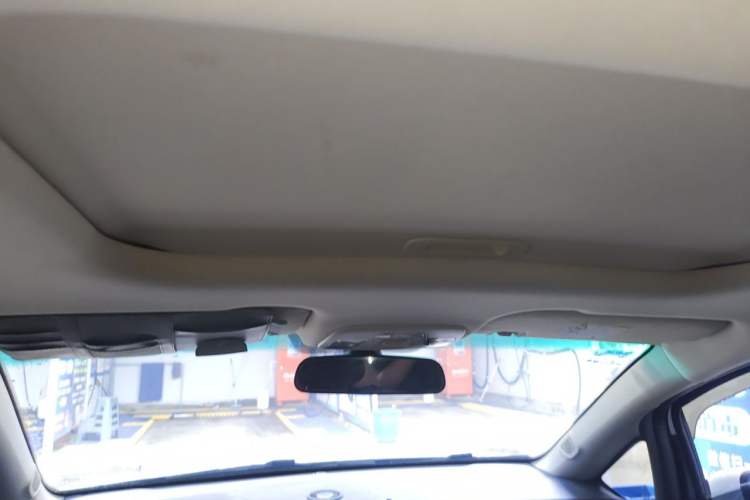 Used Geely Auto Vision X3 2017 1.5L Automatic Luxury Model Headliner