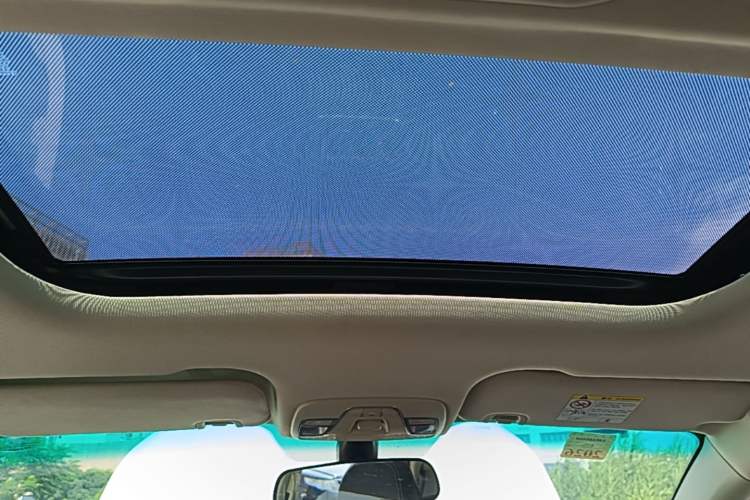 Used Geely Auto Vision X3 2017 1.5L Automatic Luxury Model Headliner
